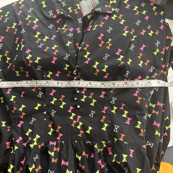 Trashy Diva Hourglass Print Hopscotch Dress - Picture 7 of 11